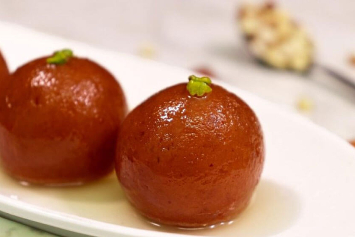 Gulab Jamun (2 Pieces) - Cloves