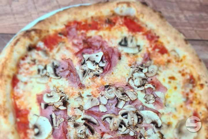 Jambon & Champignons - Pizza Mia