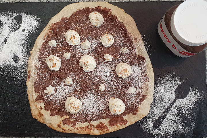 Pizza Nutella - Emirates Pizza