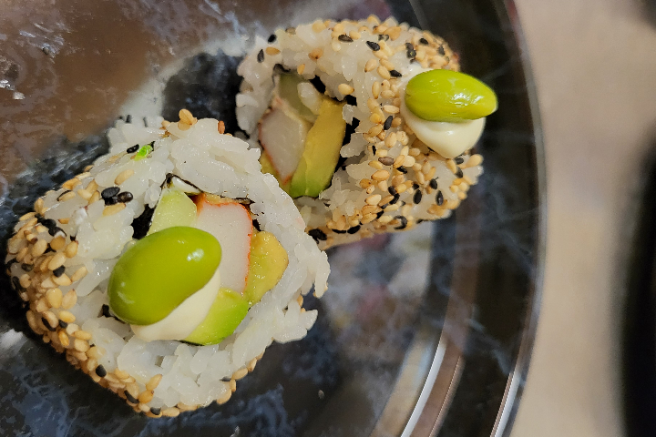 Uramaki Califorina Rolls - Sushiway