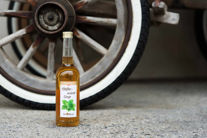 Peppermint syrup - Hofmärcht Hotzenhof