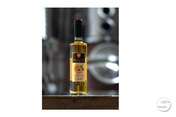 Apricot liqueur - Hofmärcht Hotzenhof