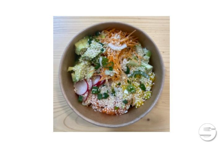Quinoa Salmon - Café Charlotte