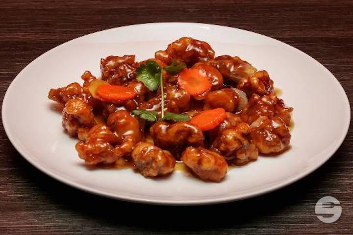 130. Sweet and Sour Chicken - Restaurant Bonbon