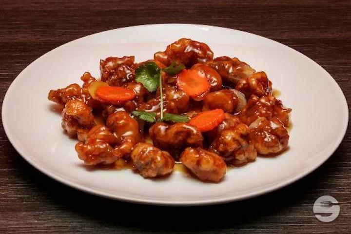 132. Chicken Sautéed Chef Style with Sour - Restaurant Bonbon