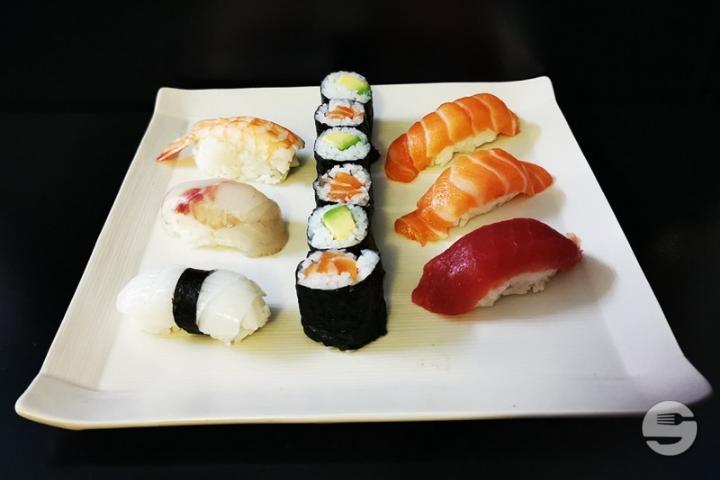 M1. Salmon Sake - Restaurant Bonbon