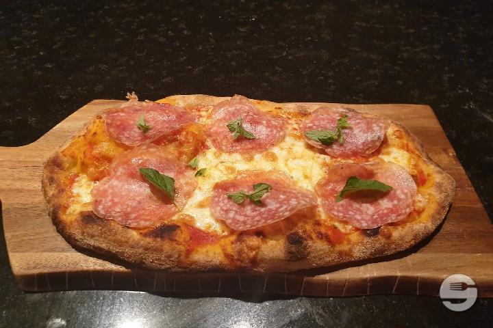 PINSA SALAME NAPOLI - BACiO della Mamma