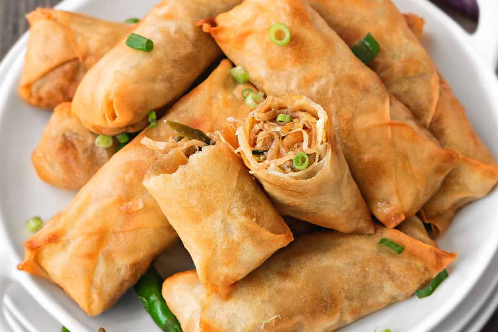Frühlingsrolle (1 Stück) - Saifon Thaï Take-Away