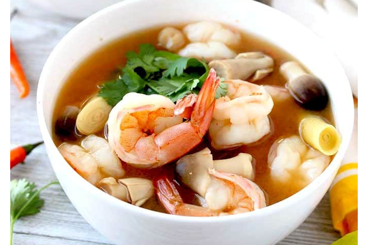 Tom Yum-Suppe - Saifon Thaï Take-Away