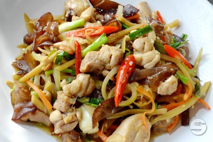 Poulet Sauté au Gingembre - Pad Thai