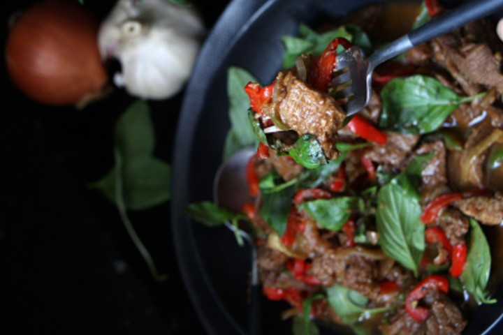 Porc Sauté au Basilic - Pad Thai