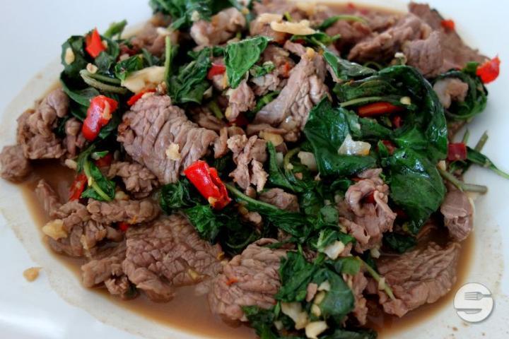 Bœuf Sauté au Basilic - Pad Thai