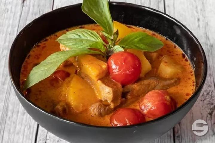 Canard au Curry Rouge - Pad Thai