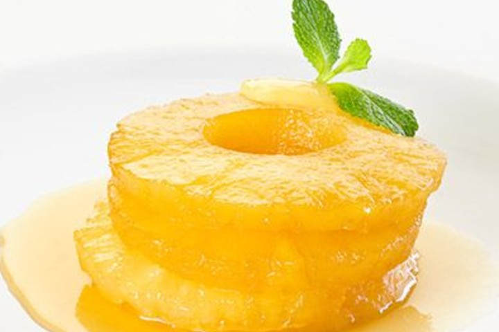 Ananas dans Rambutan au Sirop - Pad Thai