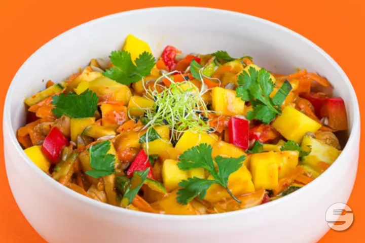 Salade Paï Chicken - Nala Pita