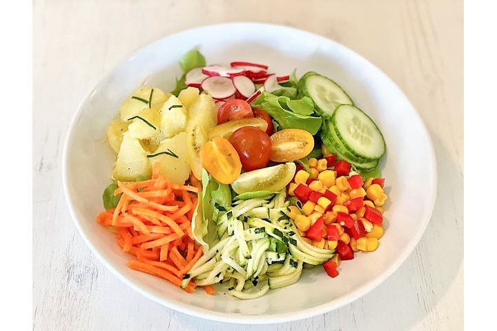 Grosser gemischter Salat - Special Pop-Up Healthy-Food-Atelier