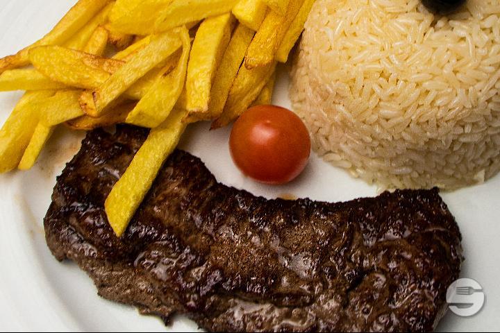 Steak de boeuf grillé - Sel & Braise