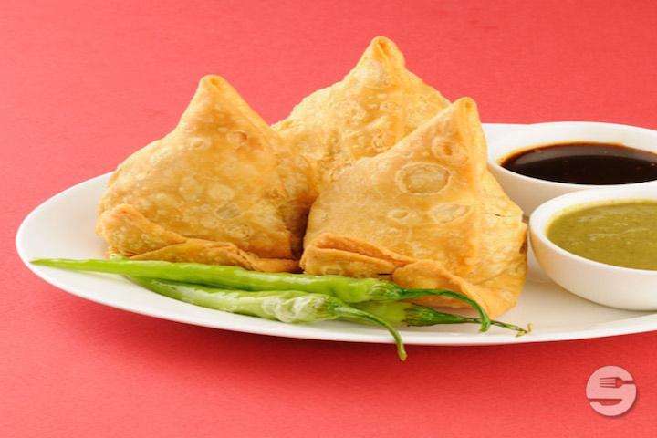 Sabzi Samosas - Le Gandhi