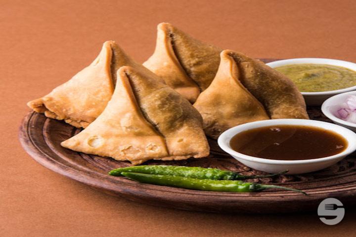 Keema Samosas - Le Gandhi