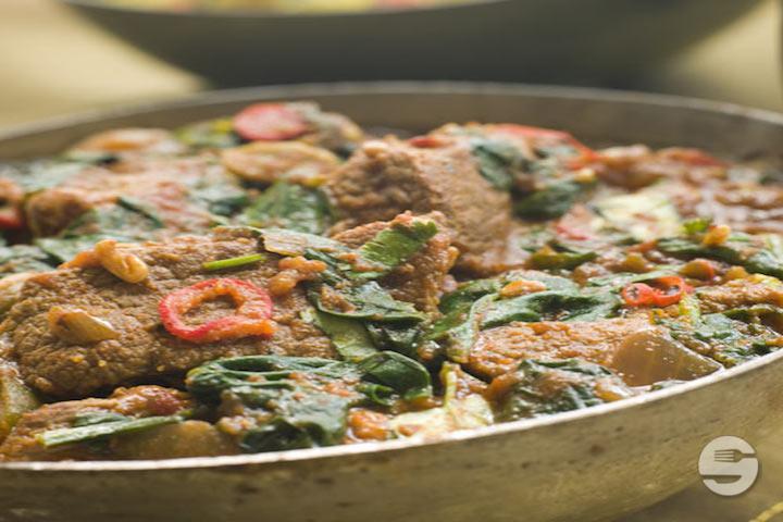 Lela Saag - Le Gandhi