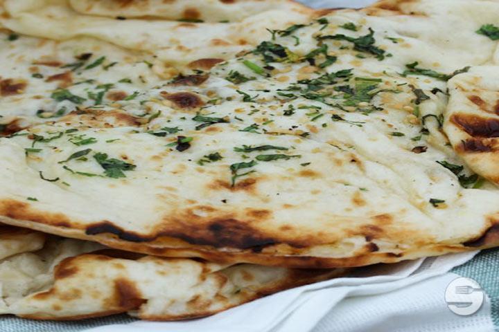 Special Naan - Le Gandhi