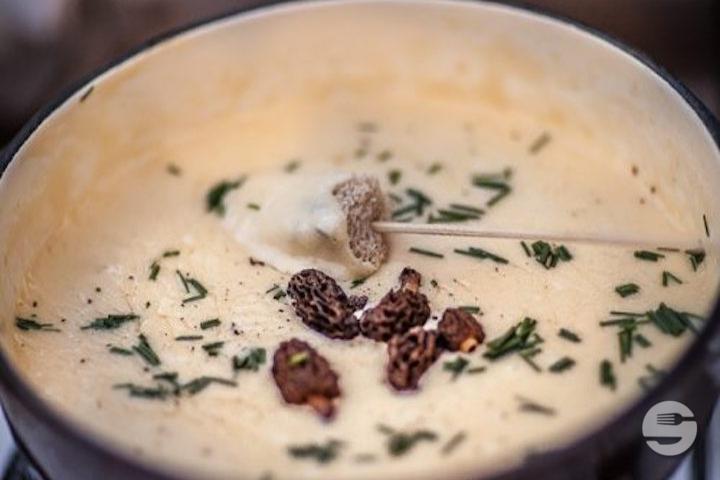 Fondue aux Morilles - Pinte de Pierre-à-Bot