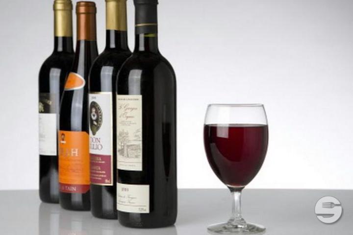 Tuderi Romangia IGT - Cannonau, Sardaigne, Italie - Pinte de Pierre-à-Bot