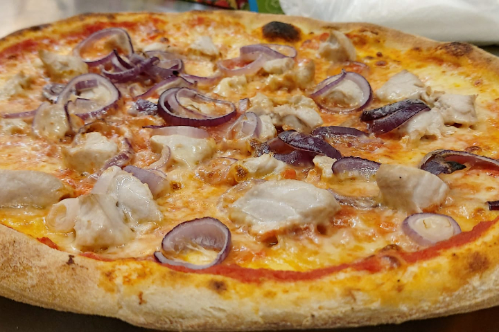 Tonno norvegese e cipolle - Pizzaway