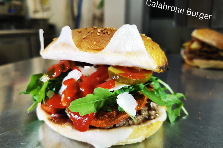 Calabrone - Pizzaway