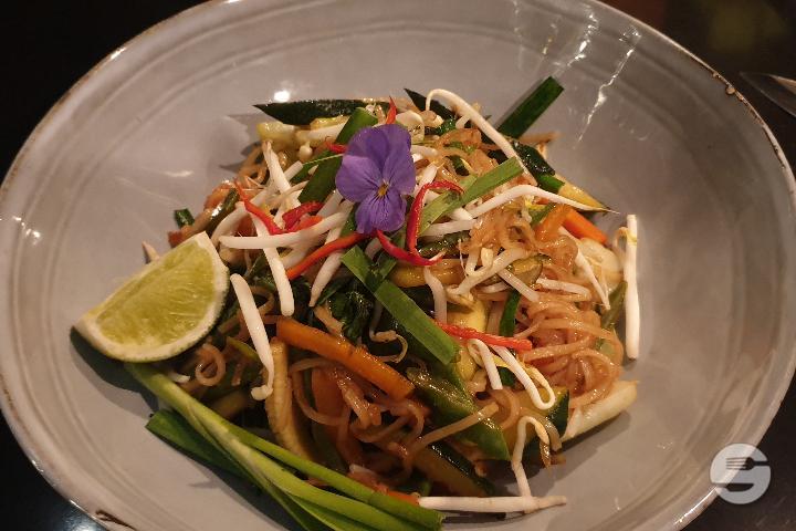 Vegetables Pad Thai - Jaï Thai
