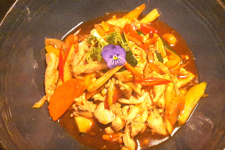 Poulet sauté au Noix de Cajou - Jaï Thai
