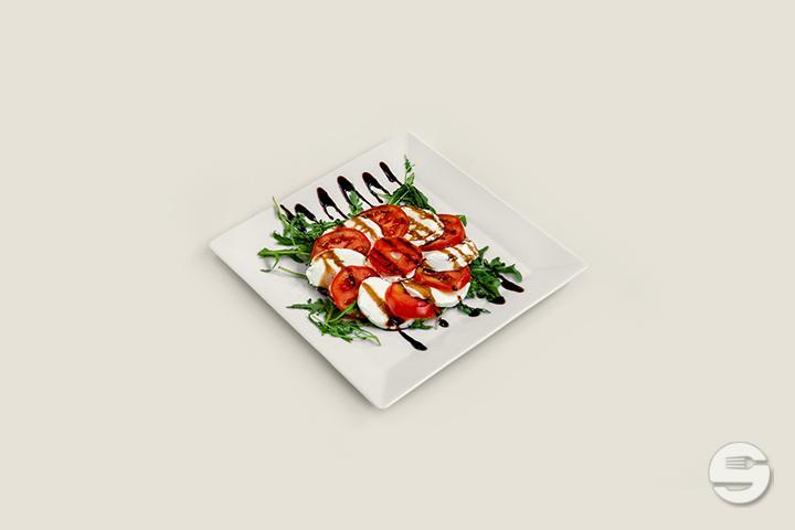Caprese salad - 5 Star Grill