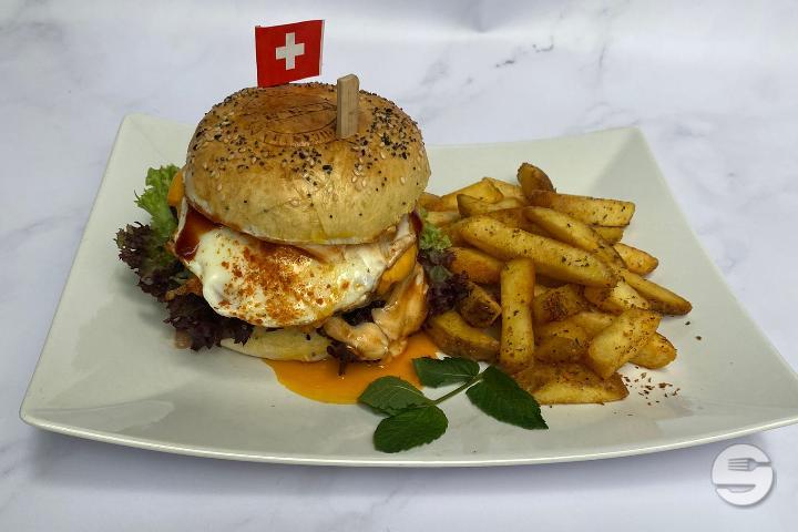 Crispy Chicken Burger - Texas Mexican