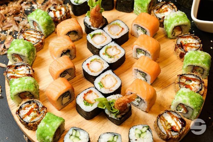 Platte 4 / Vegan - Yummy.Express Sushi & Momos