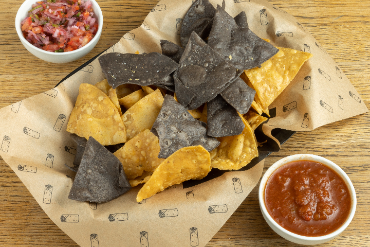 Tortilla Chips and Salsa - Burrito Bandito Bern