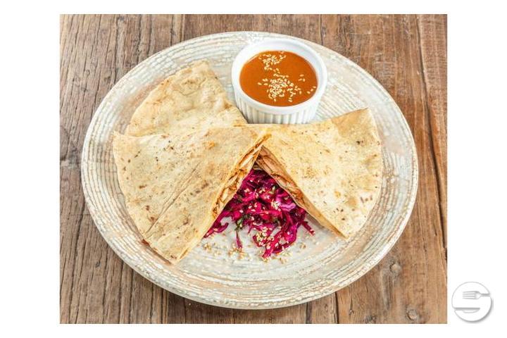 Quesadilla Chicken Mole - Cartell