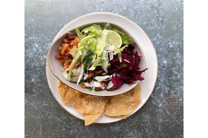 Chicken Ensalada Bowl - Cartell