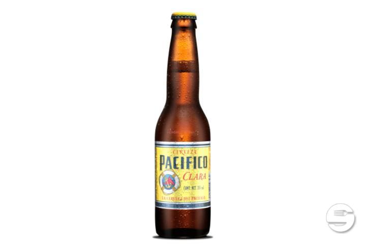 Pacifico Clara - Cartell