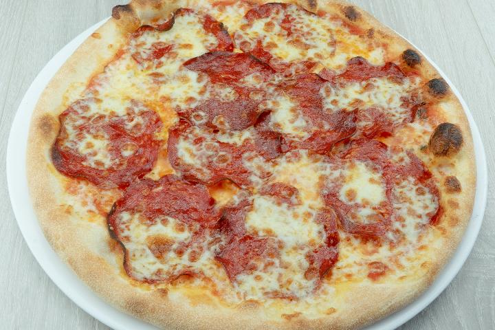 Salami - Pizza Uno