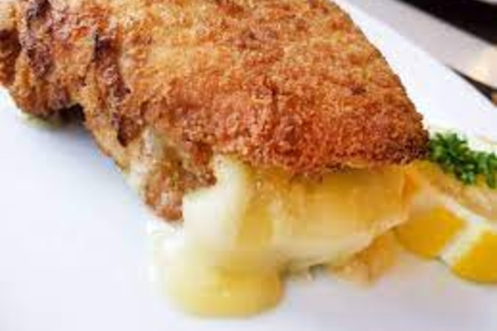Knöbli Schweins Cordon Bleu - Sforno Pizzeria