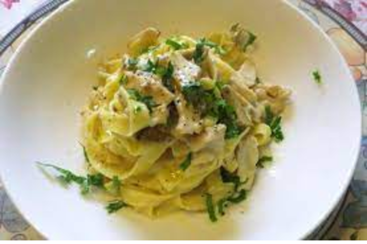 Fettuccine al Salmone - Sforno Pizzeria