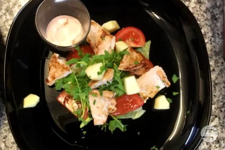 Insalata Salmone - Snack Bar Passaparola