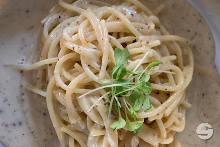 Spaghetti "Verrigni" Cacio & Pepe - Cacio & Pepe
