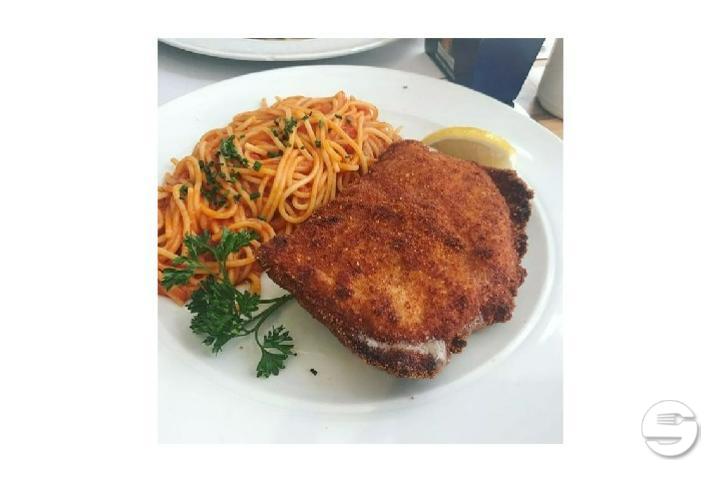 Schnitzel Paniert - Rheinfelder Bierhalle