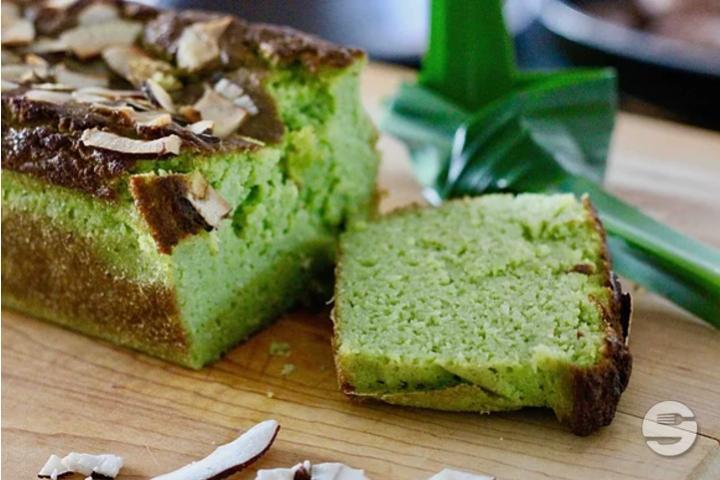 Keto Coconut Pandan Loaf Cake - Lin Switzerland