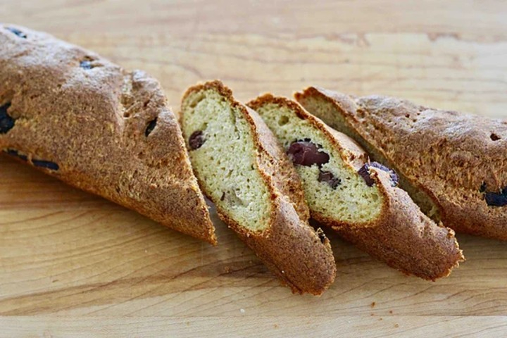 Keto Mini Collagen Baguettes with Olives - Lin Switzerland