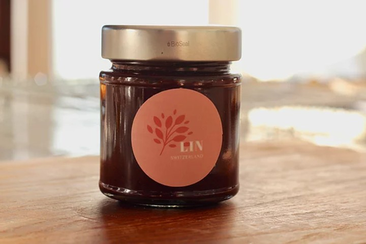 Keto Chocolate Hazelnut Spread with MCT Oil - Lin Switzerland