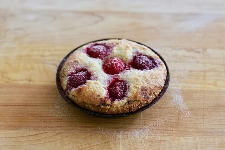 Keto Raspberry Frangipane Tartlet - Lin Switzerland
