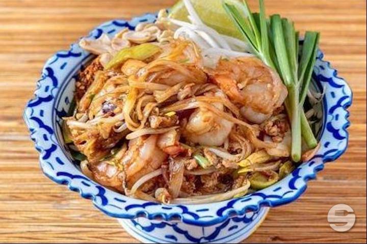 24. Vegetable Noodles - Rong Town