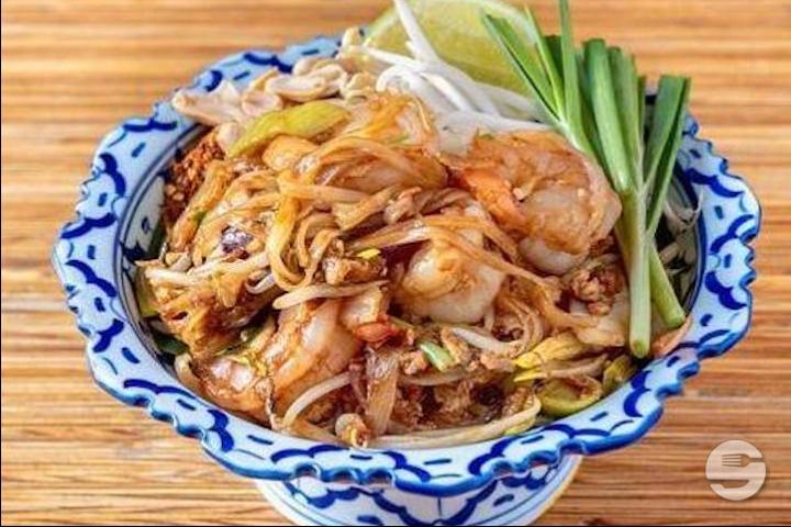 25. Duck Noodles - Rong Town
